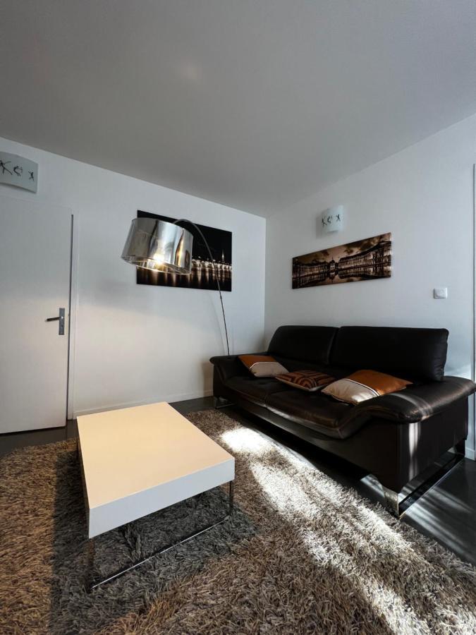 Apartamento Blb Loft Luxury House Villenave-dʼOrnon Exterior foto